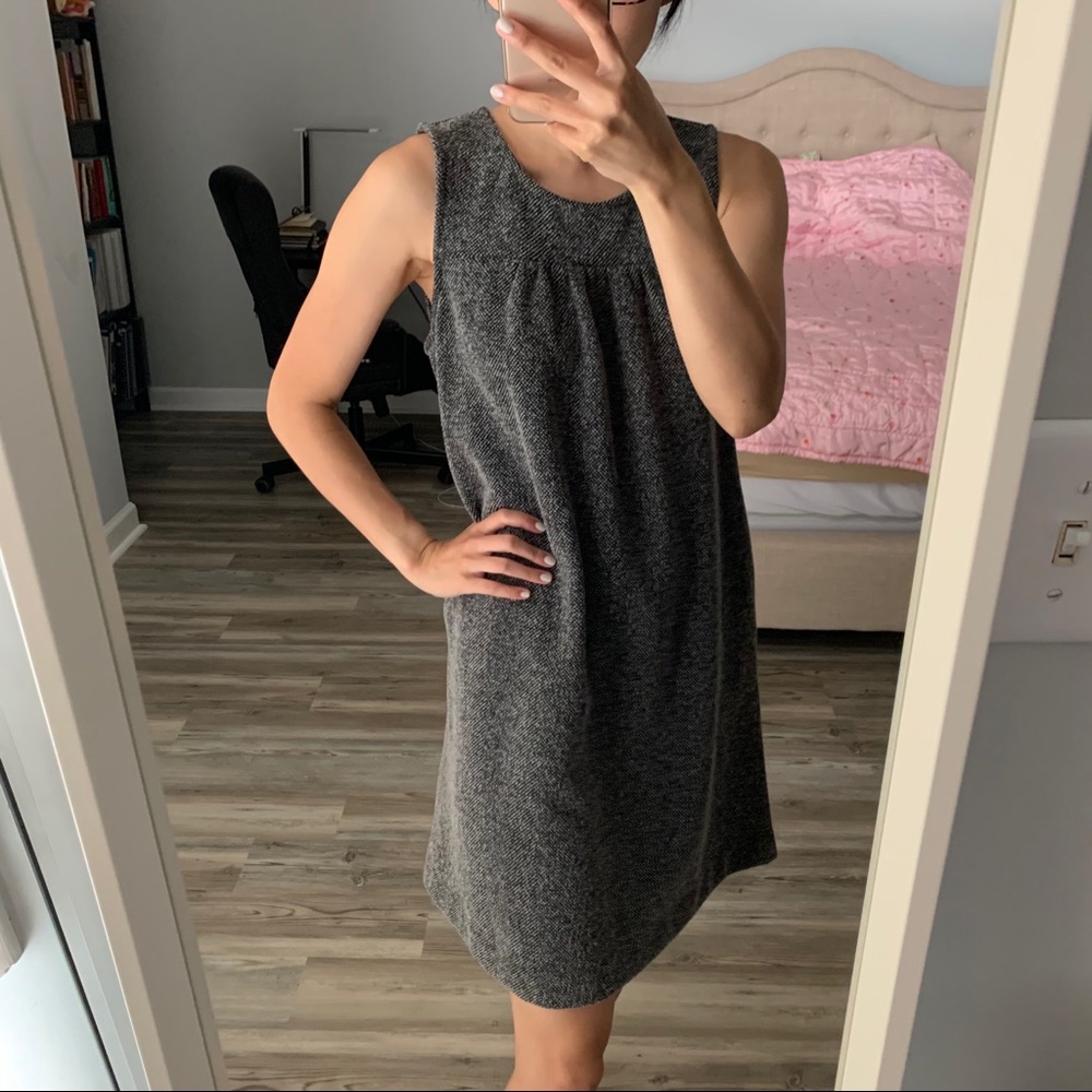 ‼️SOLD‼️ Gap Sheath dress